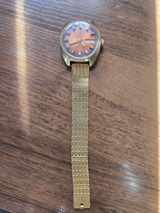 Коллекционные часы Слава 1980г.