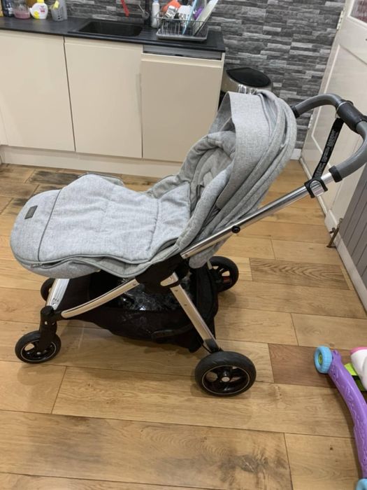 Бебешка количка Mamas & Papas + Cybex Столче за кола