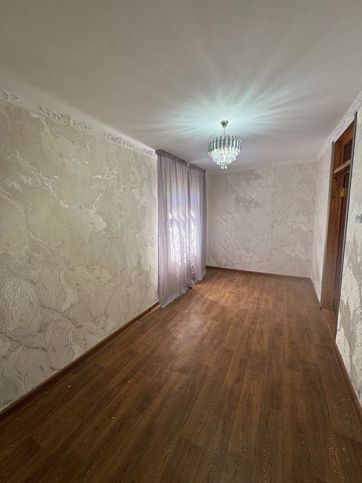 Продажа 2 комнатная 1 этаж Саодат