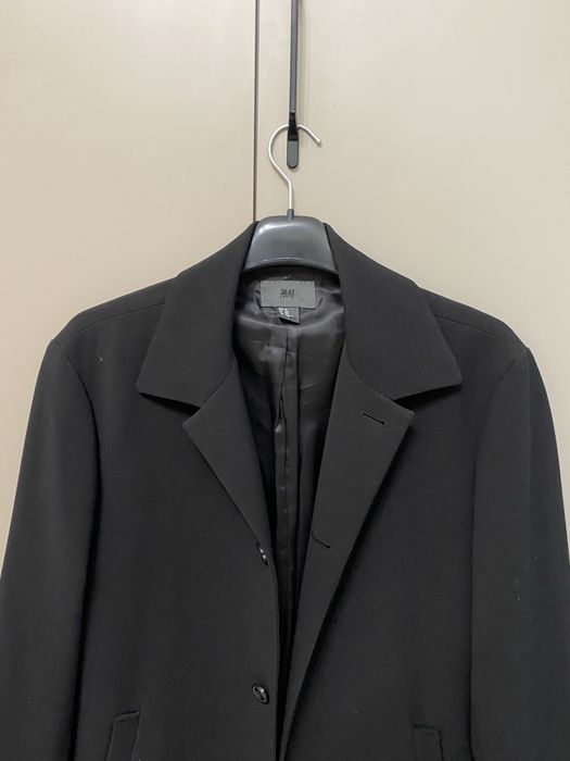 Мужское пальто H&M.