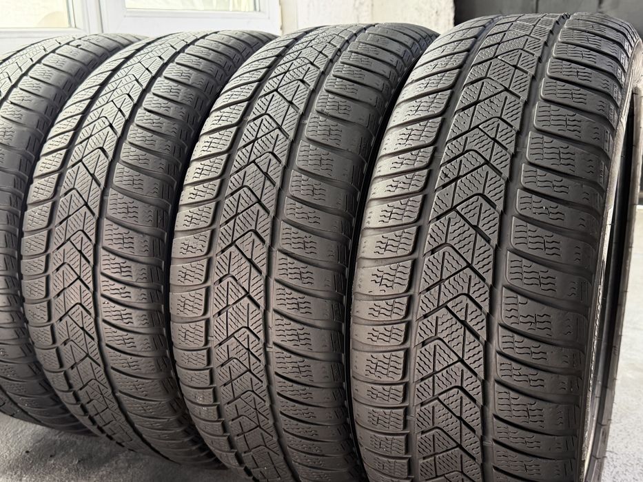 245/45/18 Pirelli 4Броя: 270€ 6.2мм