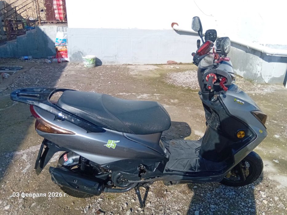 Мопед / скутеры транспорт мото