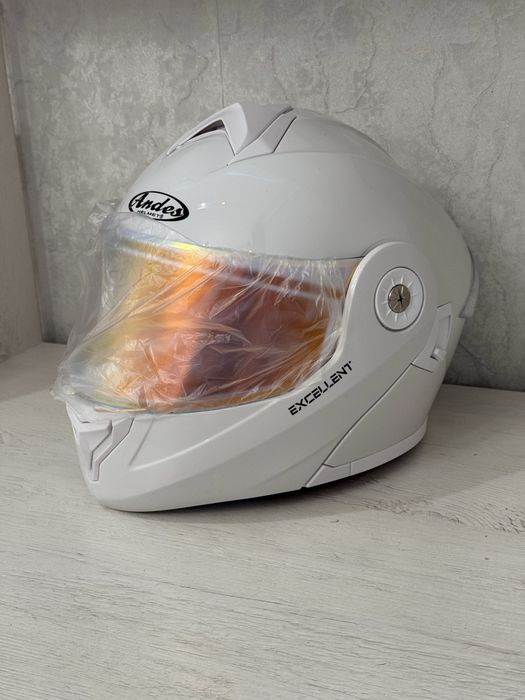 Продается новый мотошлем, yengi shlem sotiladi