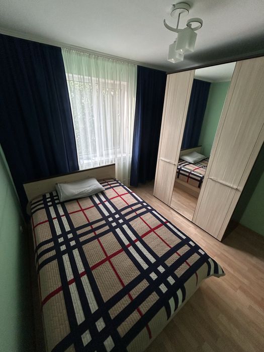 3 к.кв в 11 мкр.