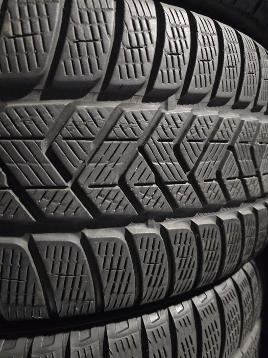 255 45 20 anvelope iarna Pirelli Yokohama suv 4x4 mercedes audi volvo