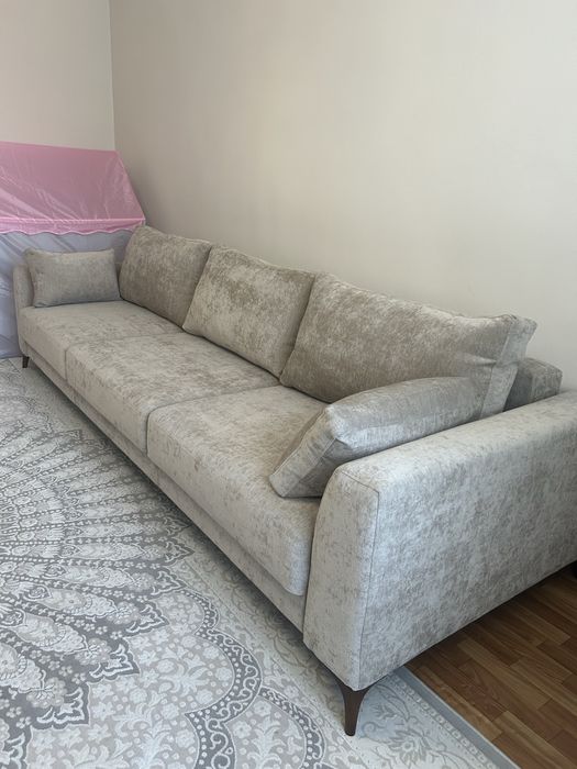 Продам диван хорошего качества