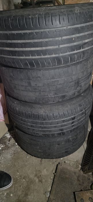 De Vanzare 2 seturi de roti pentru  HONDA