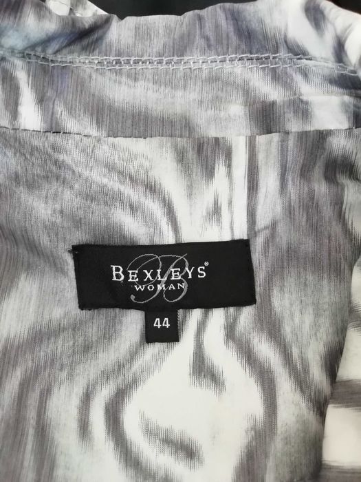 Отлично дамско сако/шлифер