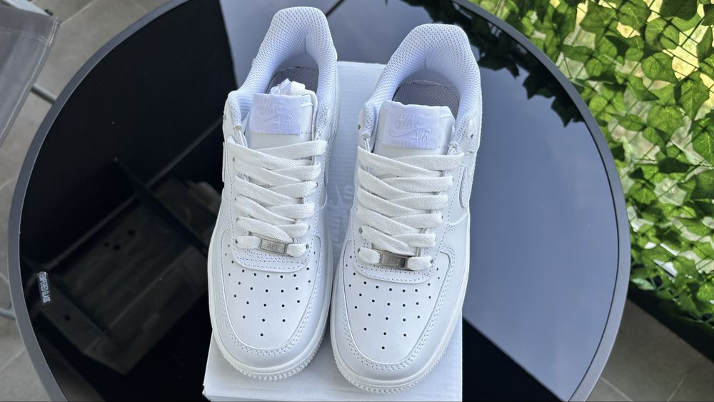 Nike Air Force 1 - marimea 40