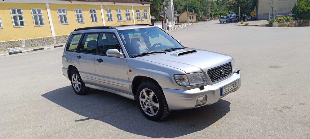 Subaru Forester 2,0isport-turbo