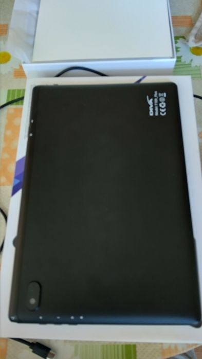 Таблет Diva 10" почти нов