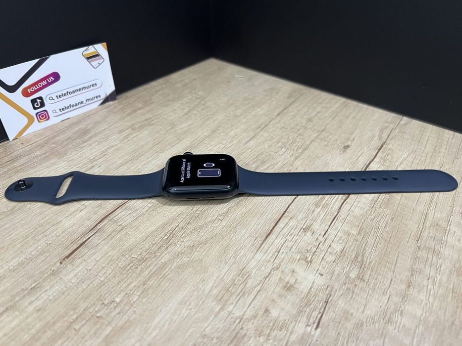 Apple Watch SE3 44mm Midnight Second-Hand Foarte Bun 2 ani garanție, T