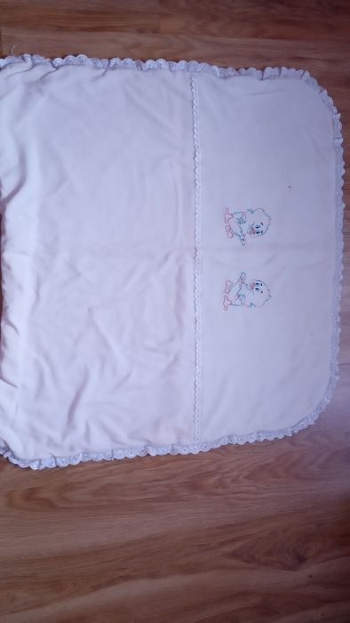 Дебела бебешка завивка