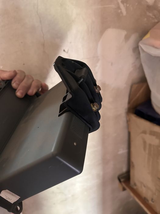 Продам держатель рации газель