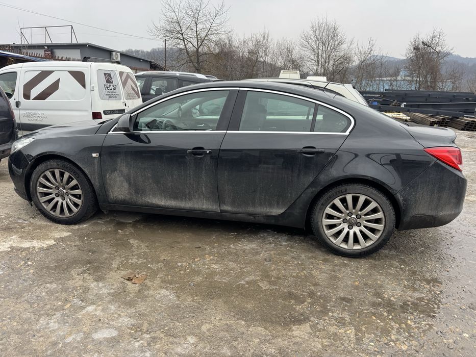 Броня Opel Insignia седан задна