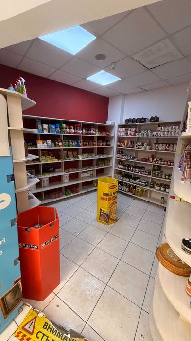 Продава се Магазин в София, Зона Б-18 - 125 кв.м за 64 €/кв.м - Снимка #12