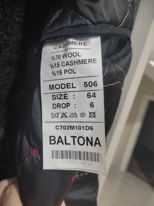 Продаётся земное шерстяное пальто. Baltona Италия