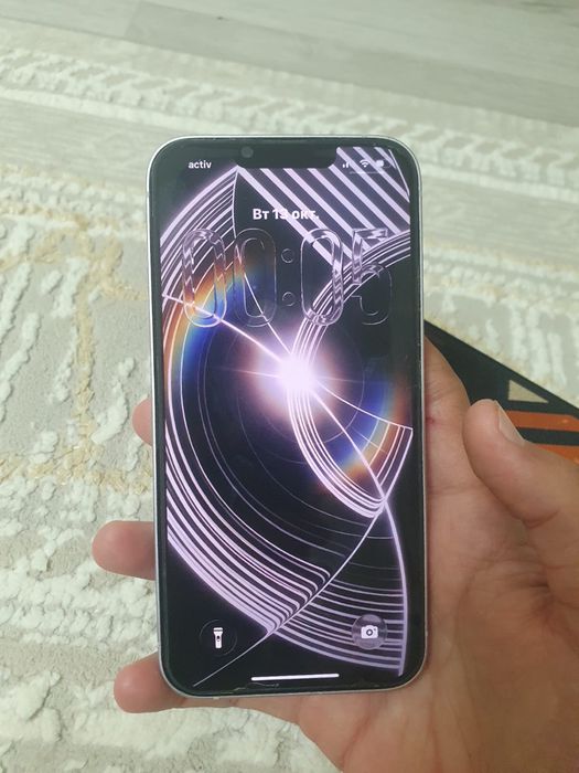 iPhone 14 разбитый