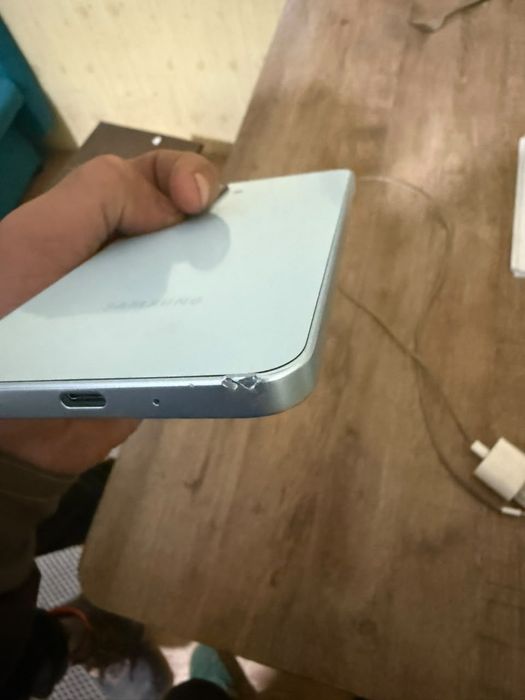 Samsung A17 8/256
