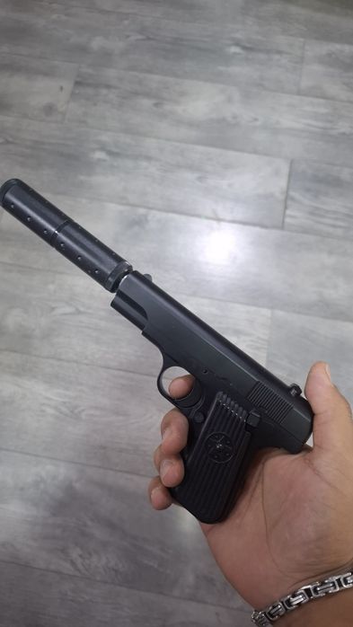 Игрушечный металлический писталет