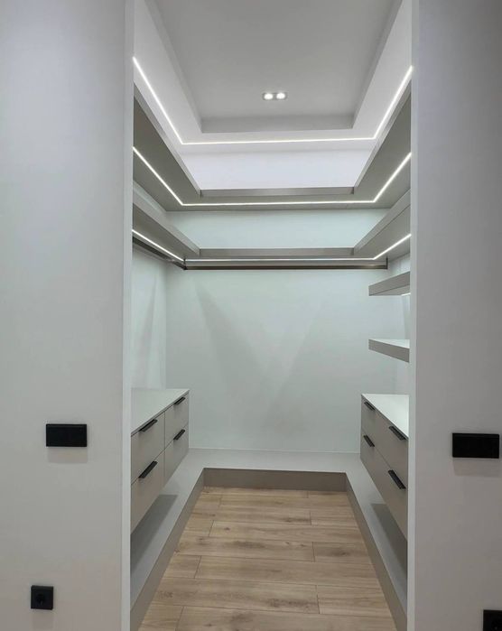 Продается 3х ком квартира, ЖК Akay City, ор-р: ул. Кары Ниязова, 117м²