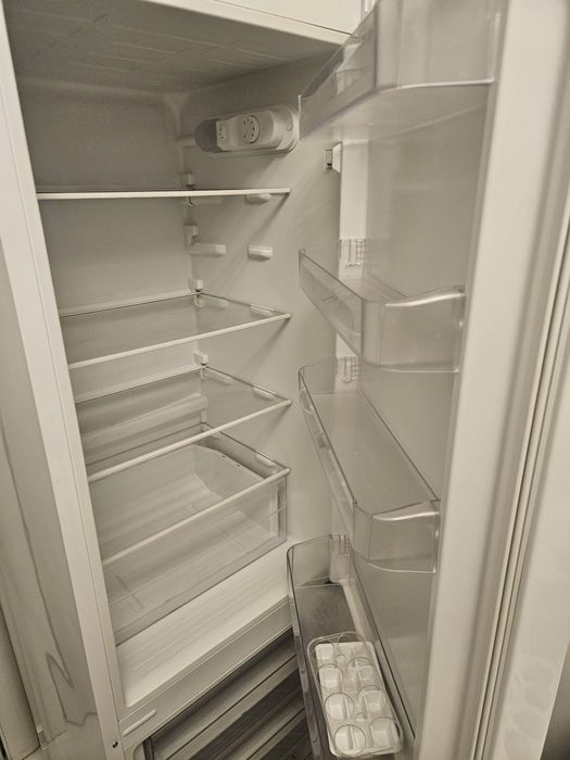 Combina frigorifica Heinner