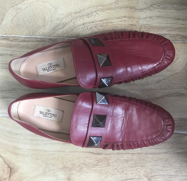 Valentino Garavani Donna Rockstud Leather Moccassines 38 със забележка