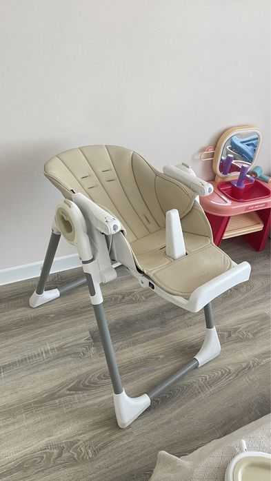 Детский стул для кормления