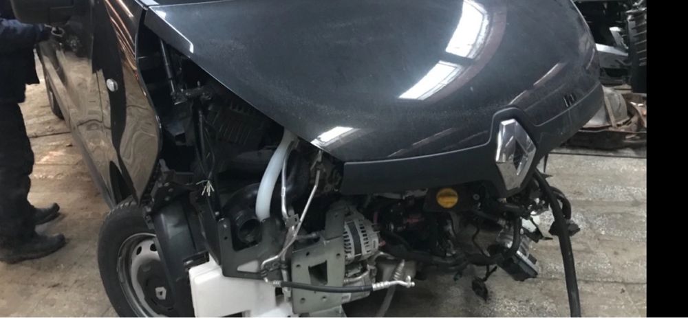 Продава се само на части Renault Trafic 1.6d 2017год