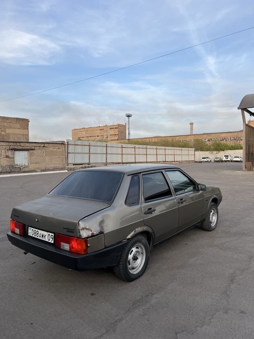 Ваз лада 21099.