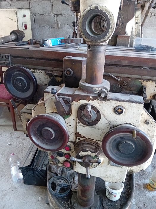 Freza fus 36 universal