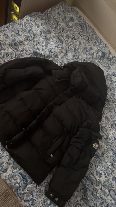 Geaca Moncler Vezere