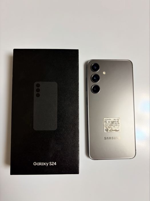 Samsung s24 в хорошем состоянии. . . .