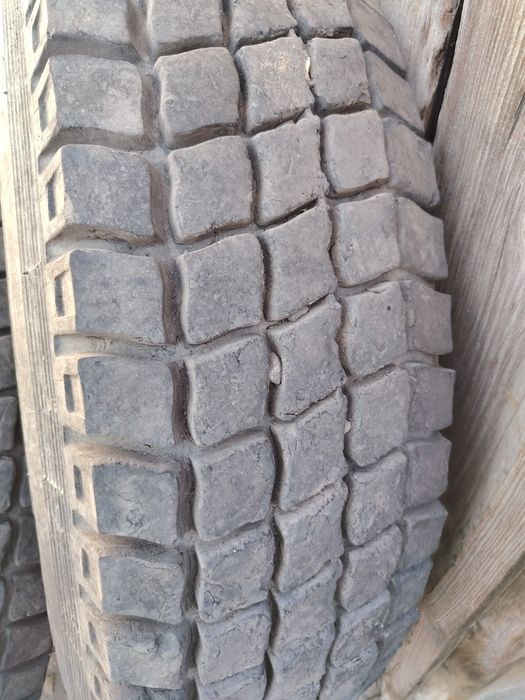 Шины грузовой r20