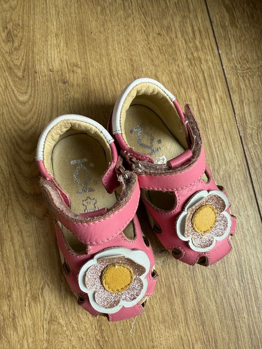 Сандали Колев и колев