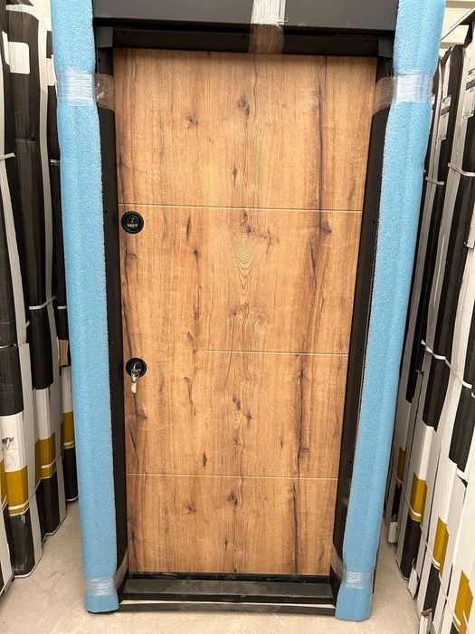 Входни врати НА СКЛАД