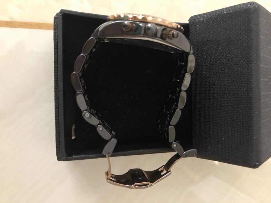 Наручные часы