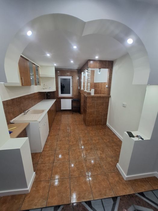 Apartament 4 camere Craiovita