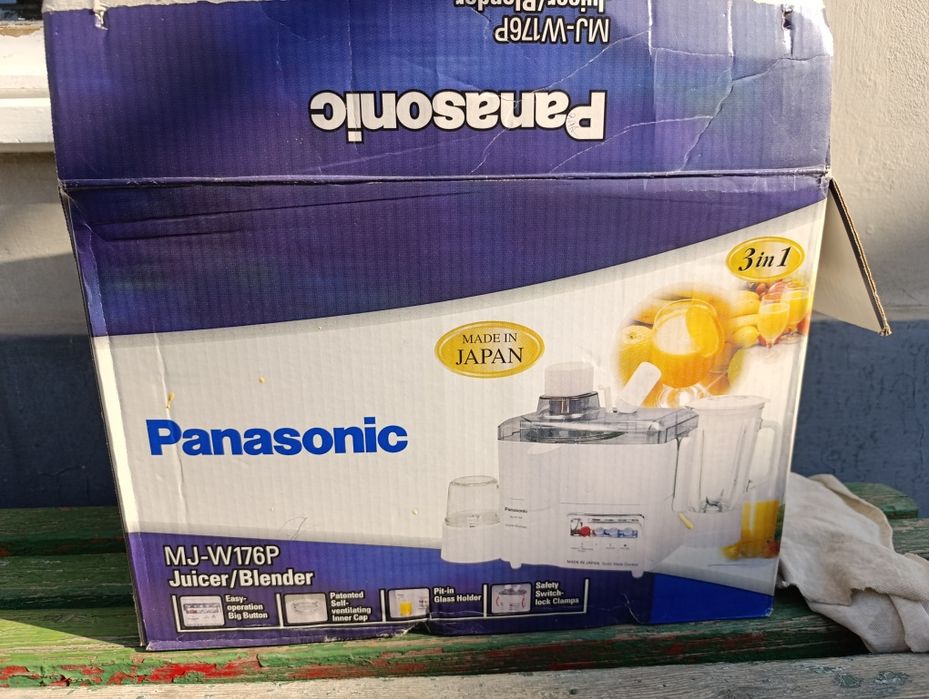 Кухонный комбайн.Отличного качества.В отличном состоянии.