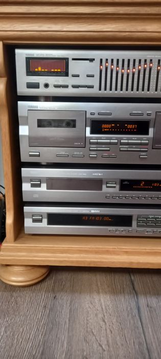 Amplificator yamaha Rx 385 rds