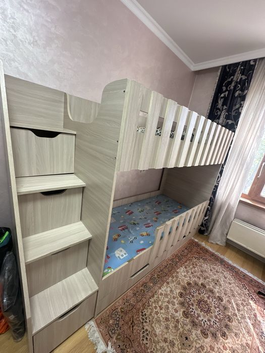 Мебель  для детей и шкаф