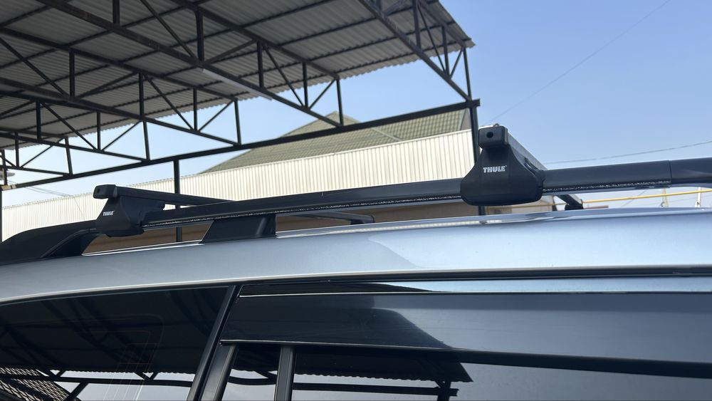 Рейлинги Thule черный