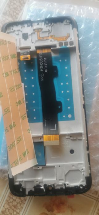 Дисплей Моторола е7 и е7+