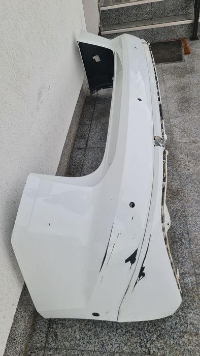 Spoiler bara spate VW Touareg 3 7cr 760