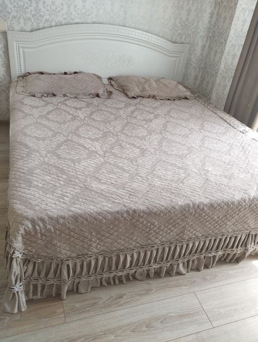 Спальня кровать,комод,тумба