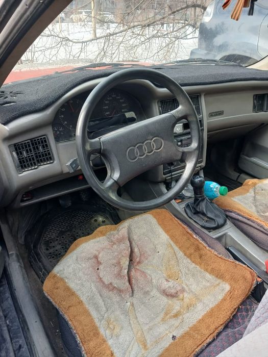 Продам Ауди 80 1989