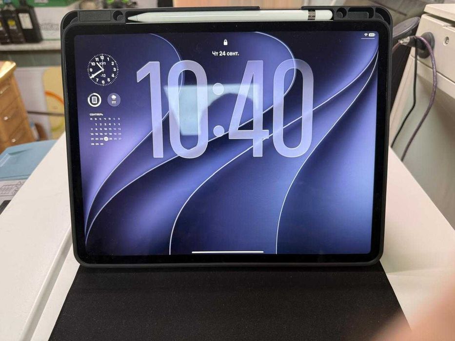 iPad Air 13 , M2 (2024)