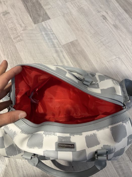 Чанта “sprayground”