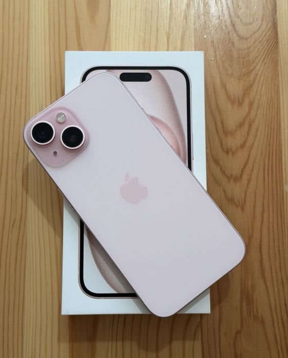 Vand Iphone 15 Pink