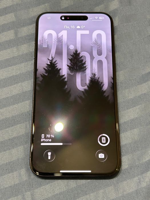 продам Iphone 15 pro max 256/87